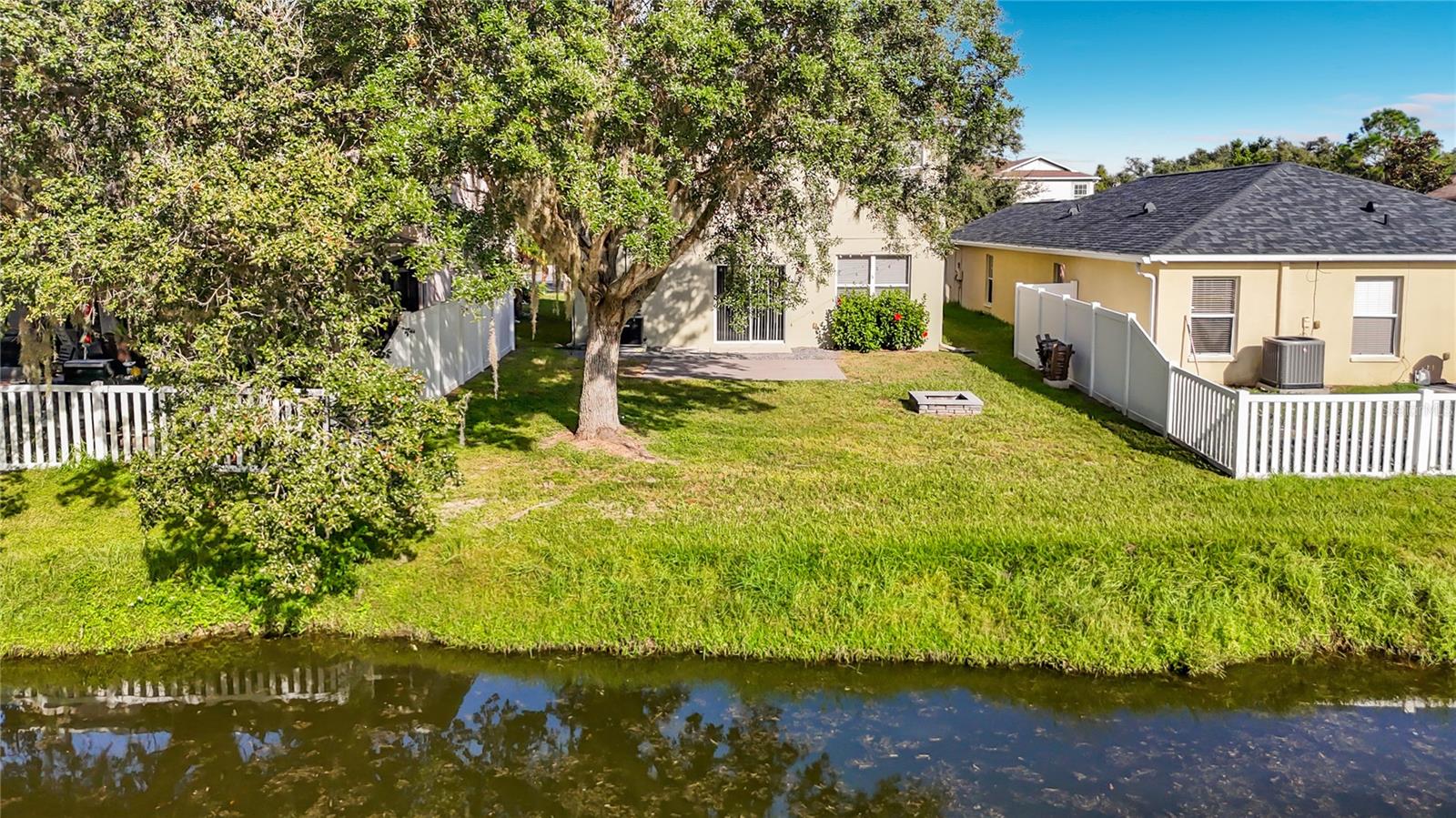 10016 PERTHSHIRE CIR