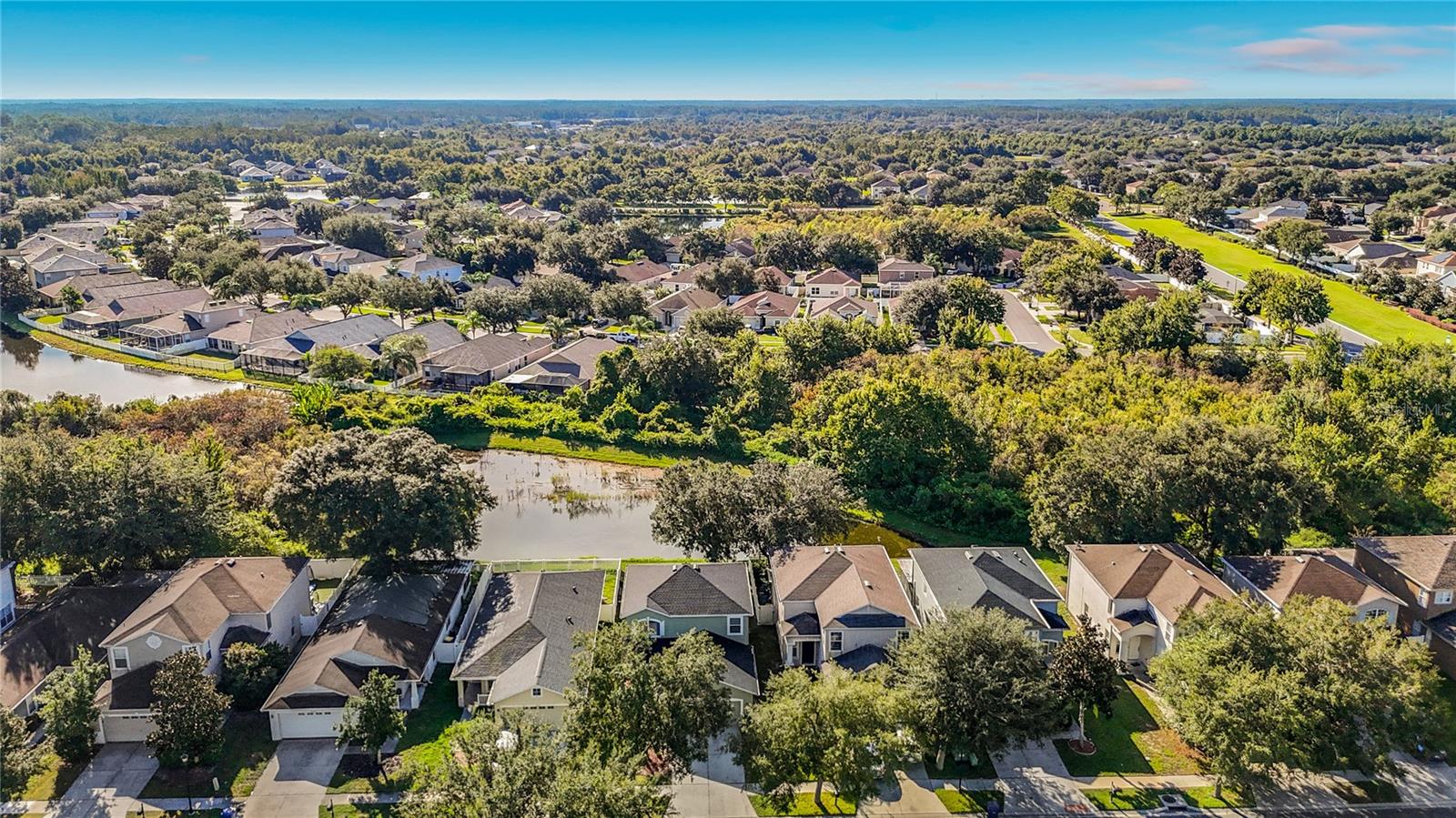 10016 PERTHSHIRE CIR