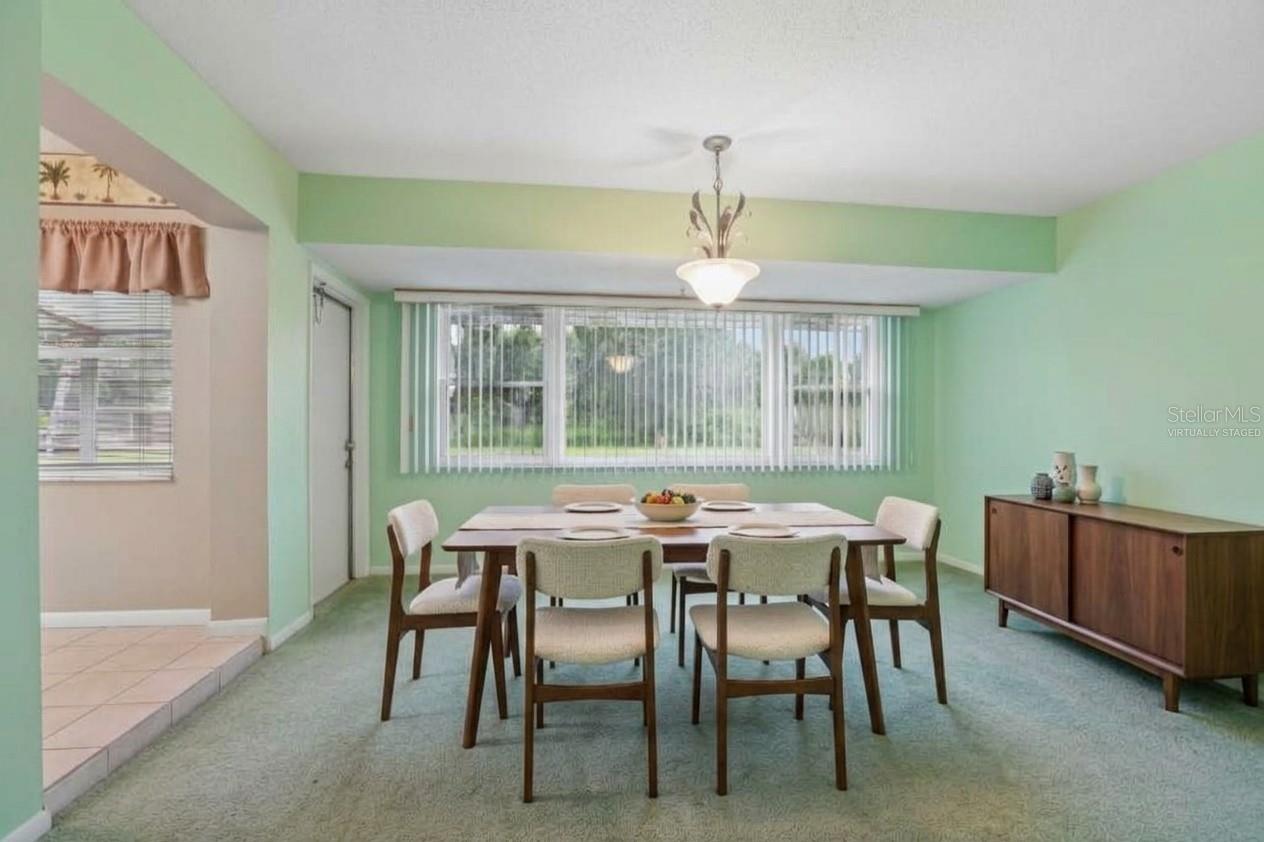 1722 W DEL WEBB BLVD
