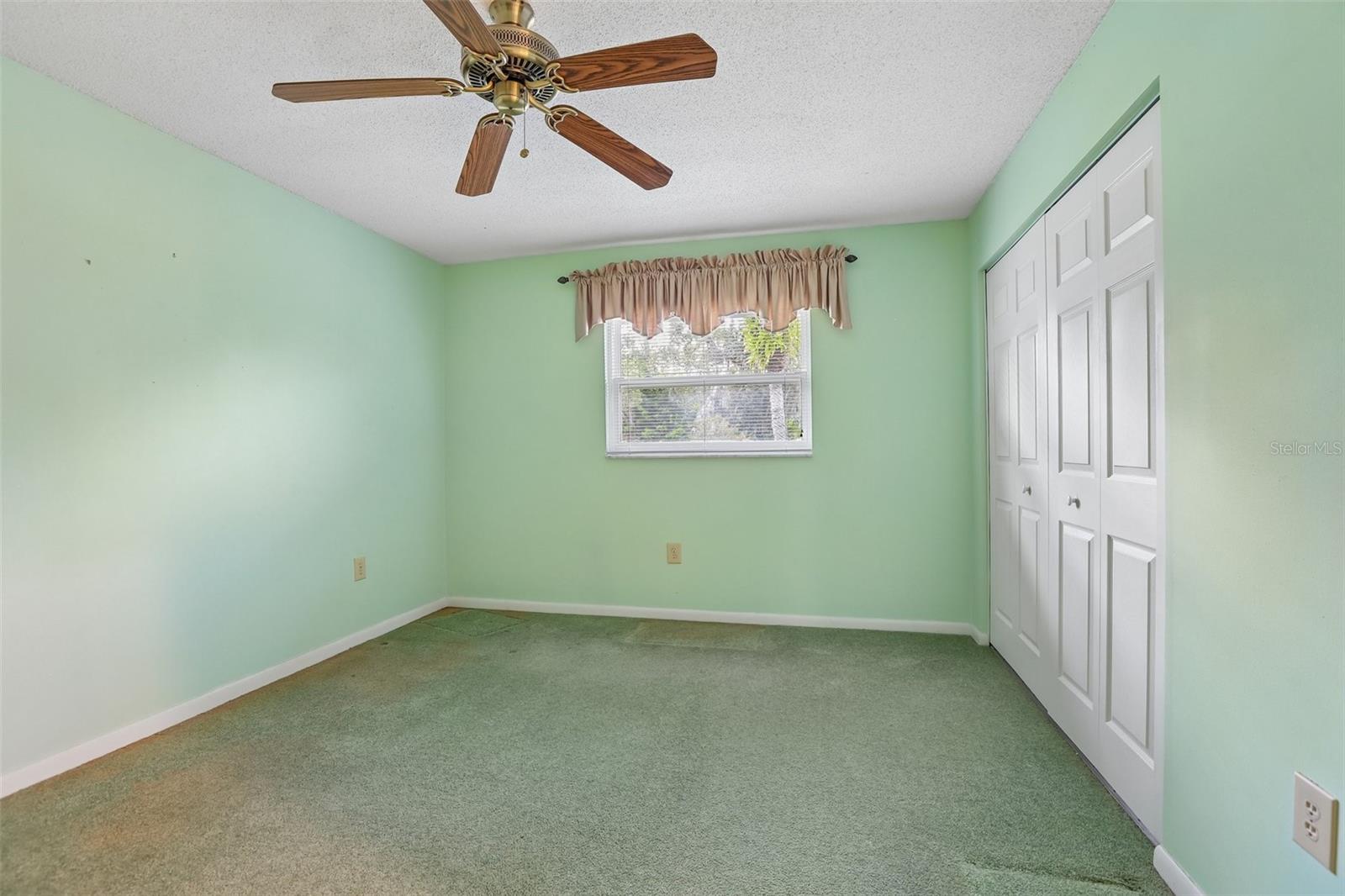 1722 W DEL WEBB BLVD