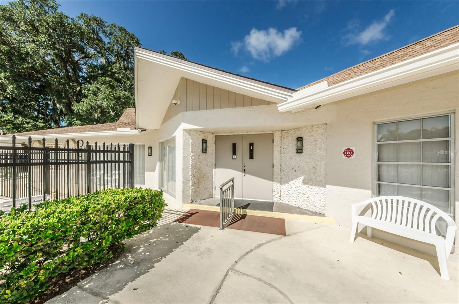 936 VIRGINIA ST #306