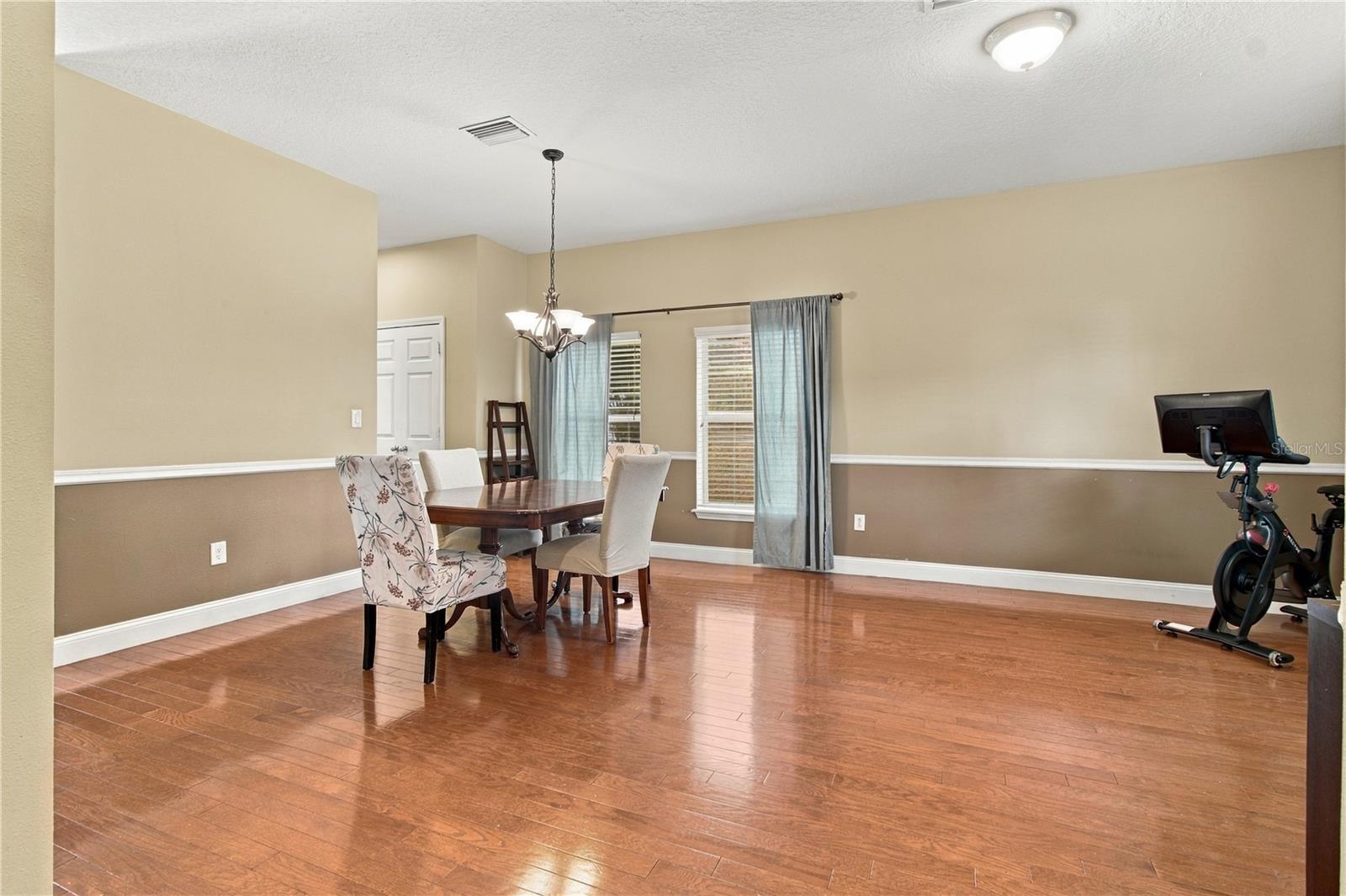 3161 WINGLEWOOD CIR