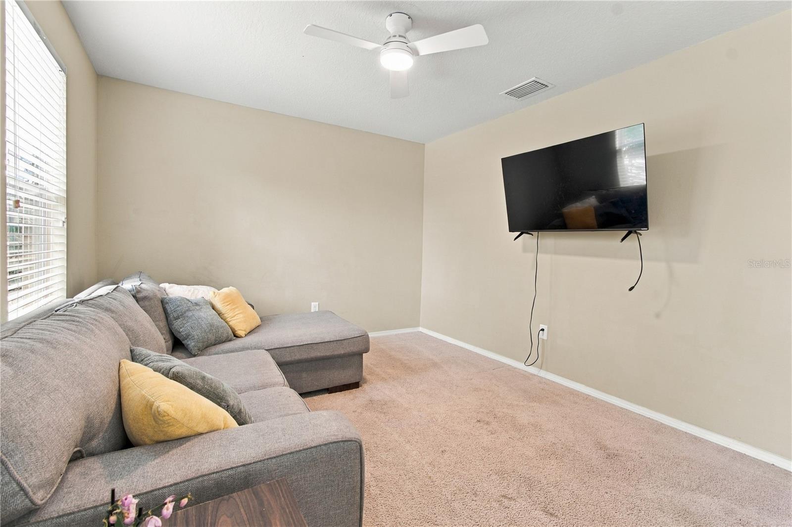3161 WINGLEWOOD CIR