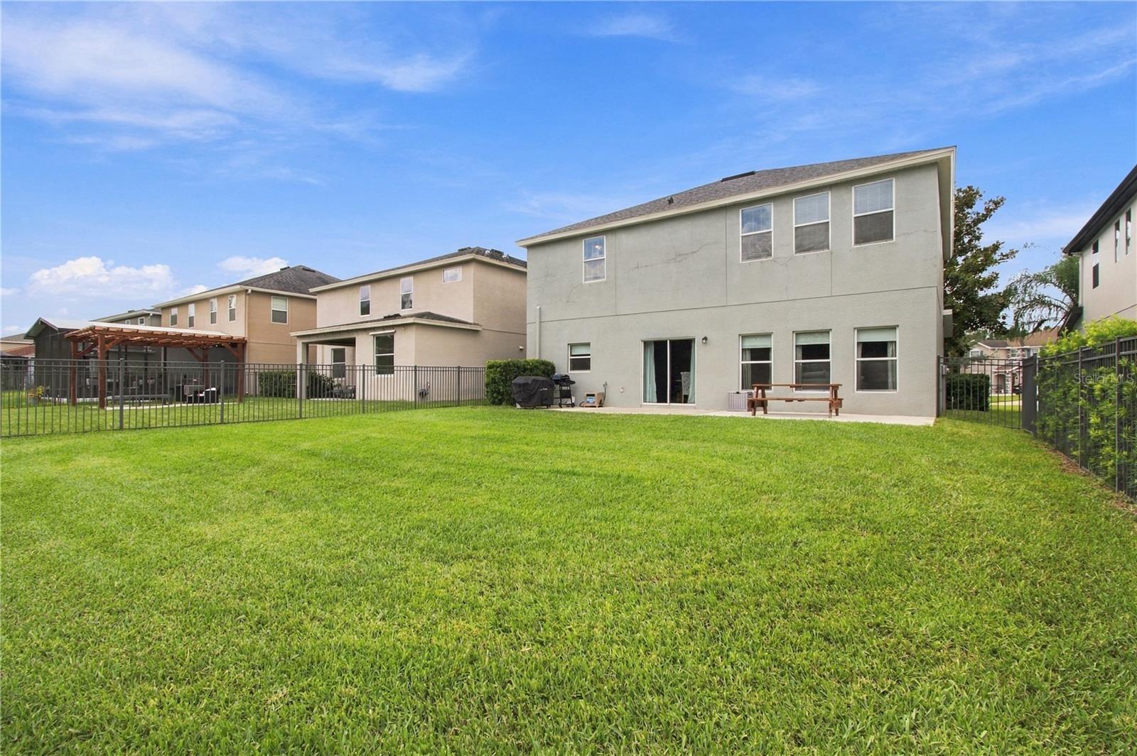 3161 WINGLEWOOD CIR