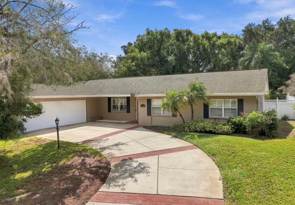 11626 CARROLLWOOD DR
