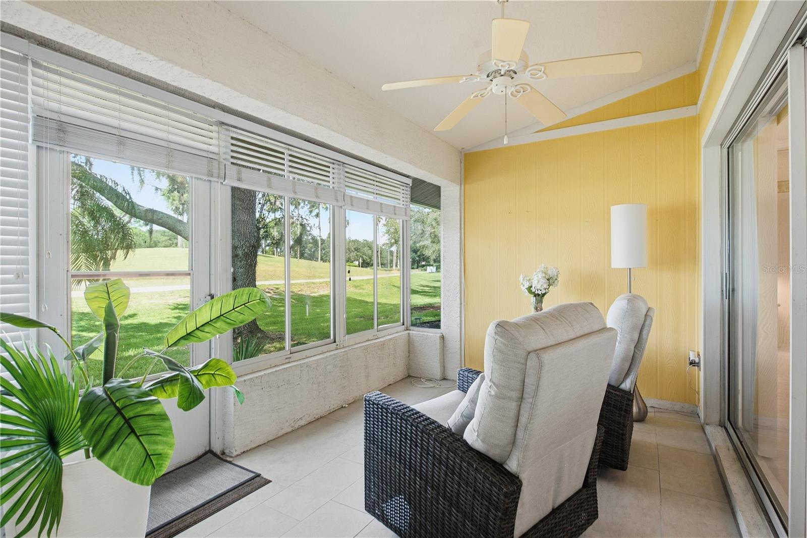 1213 FLORA VISTA ST