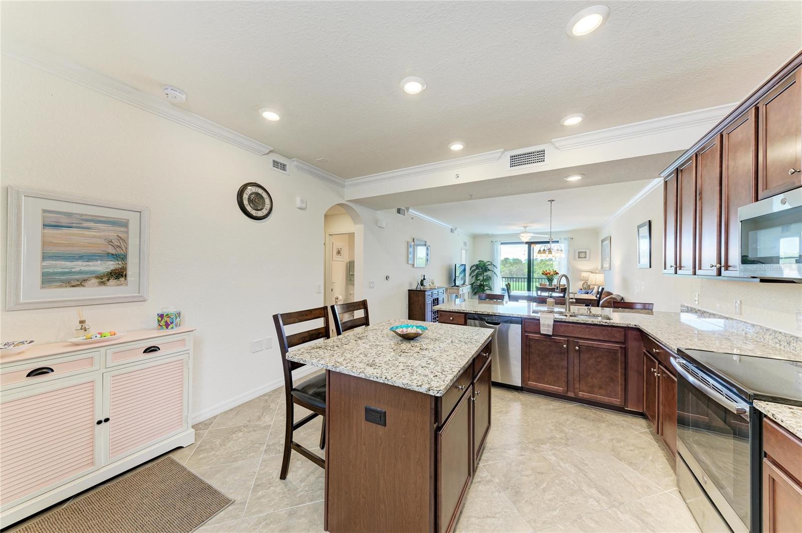17108 VARDON TER #305