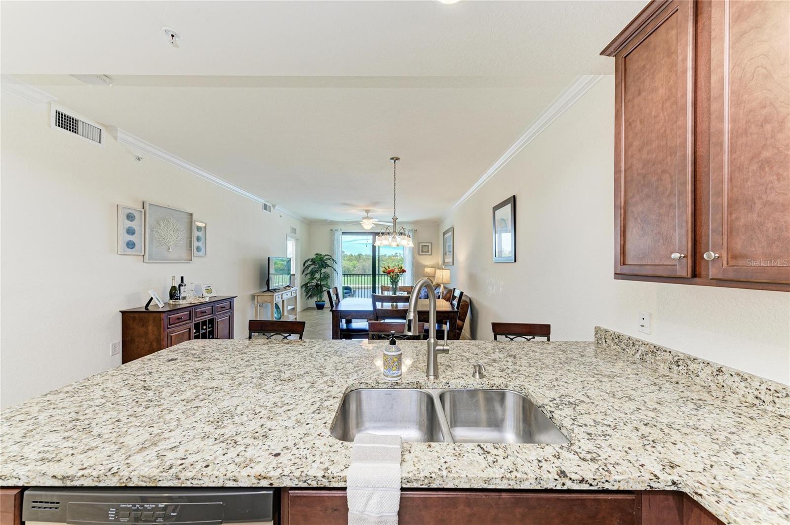 17108 VARDON TER #305