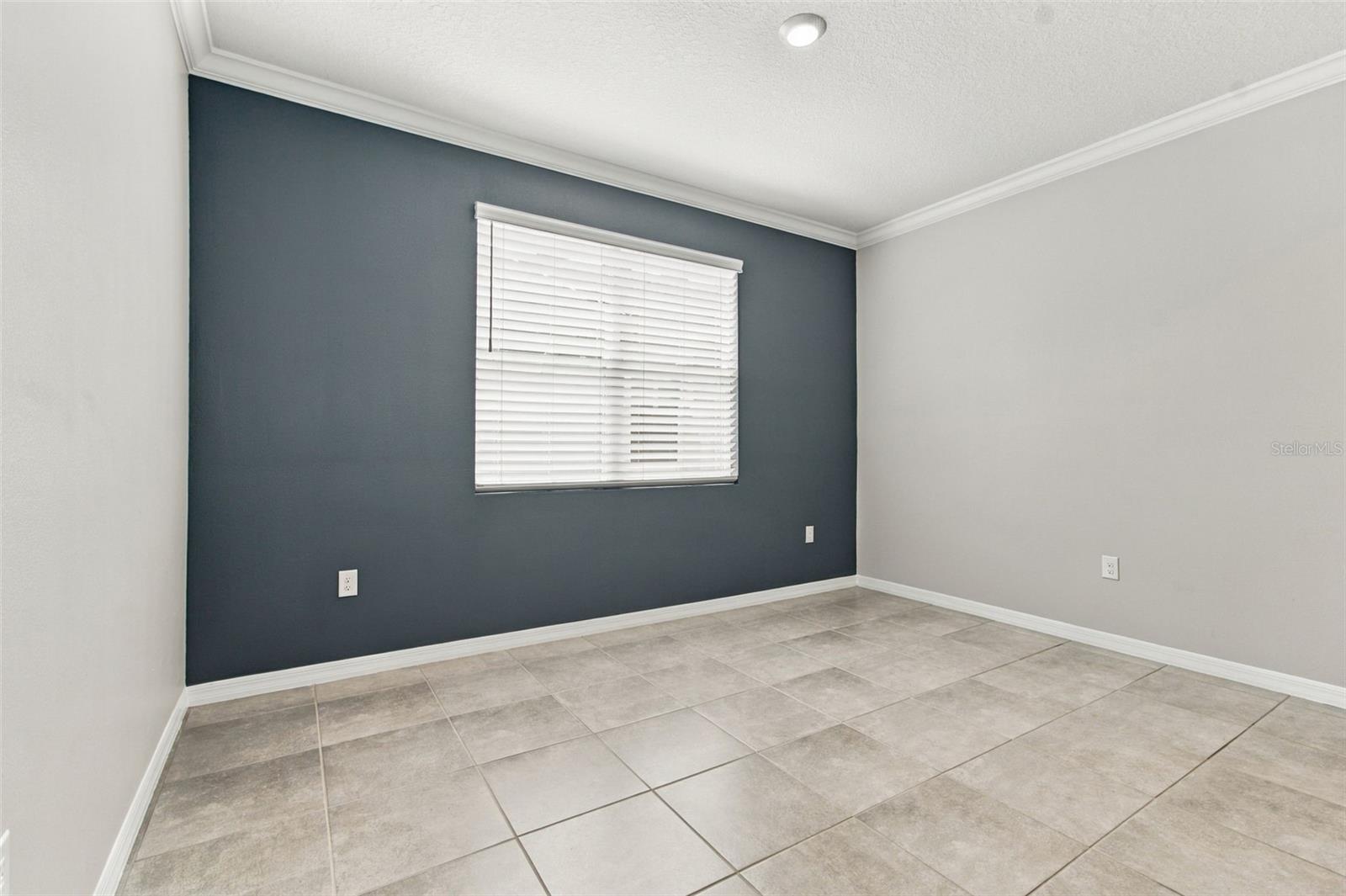 11035 LAXER CAY LOOP