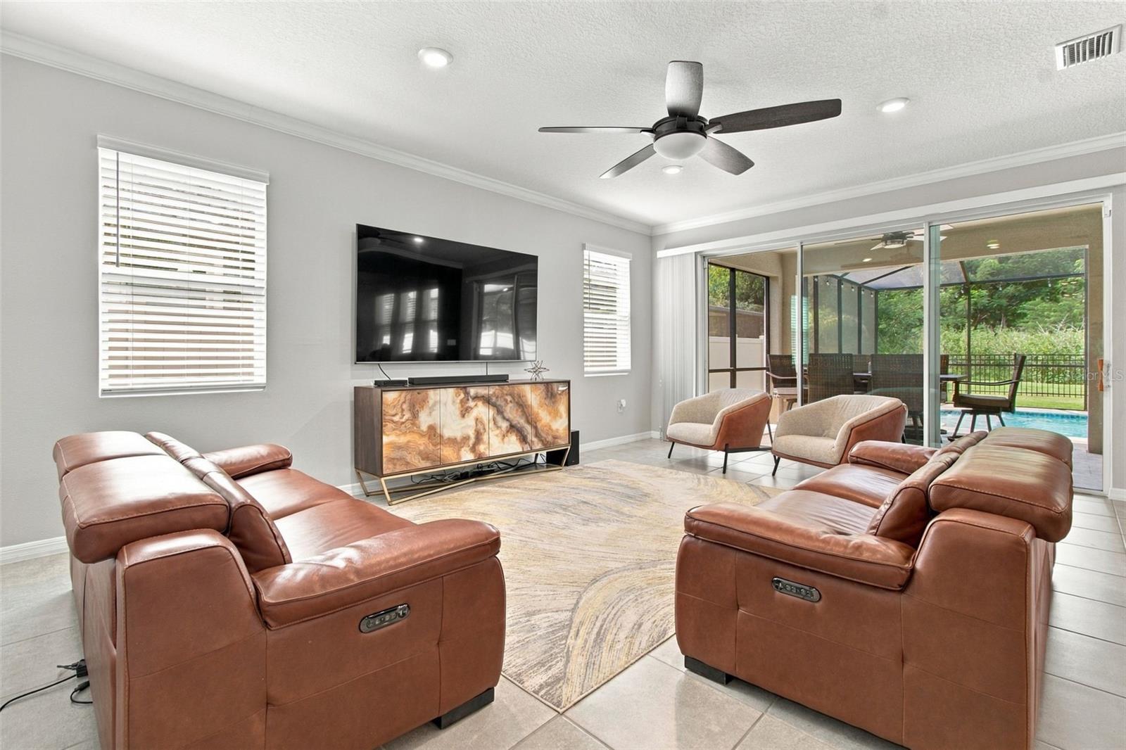 11035 LAXER CAY LOOP
