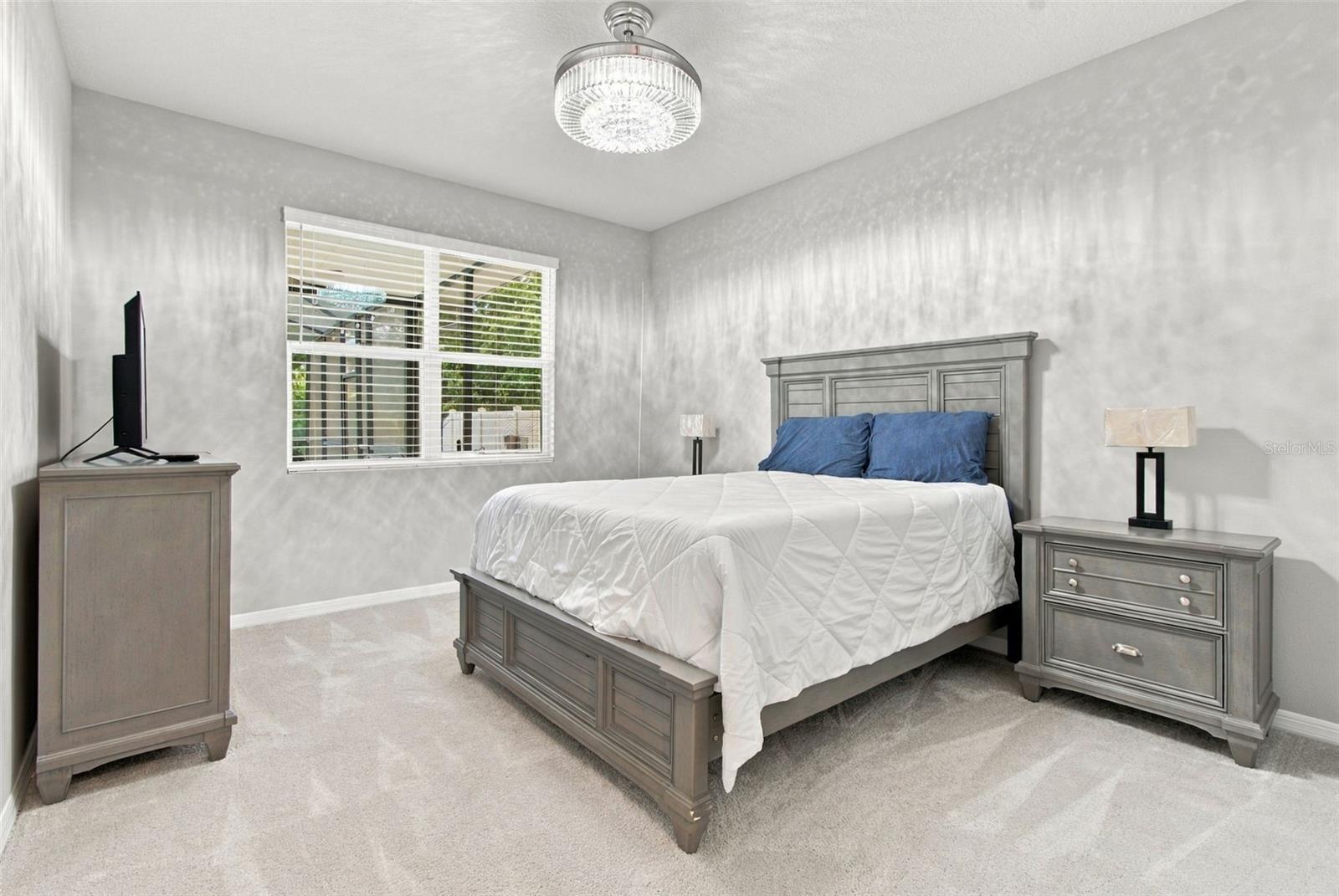 11035 LAXER CAY LOOP
