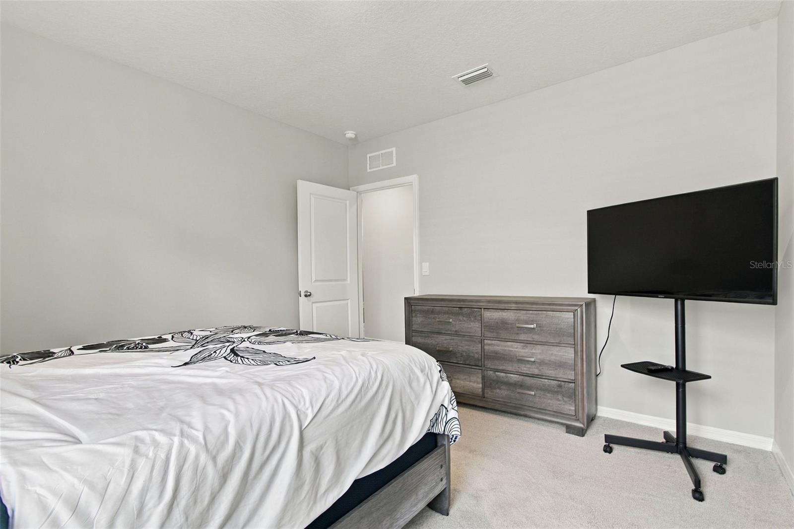 11035 LAXER CAY LOOP