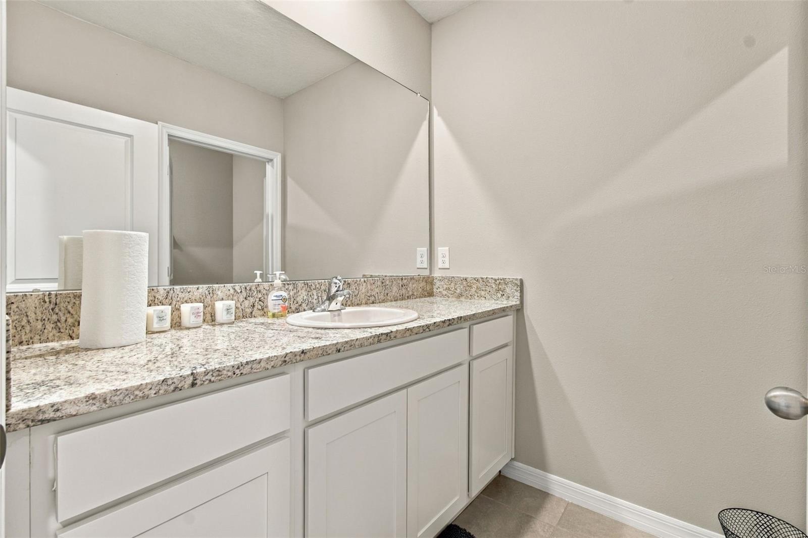 11035 LAXER CAY LOOP