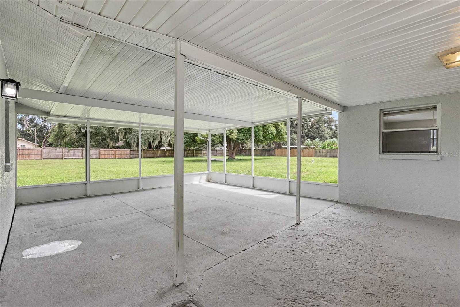 3805 MCINTOSH RD