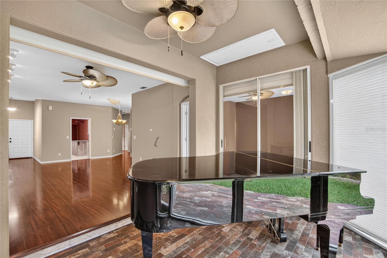 1907 PRESERVATION DR #6