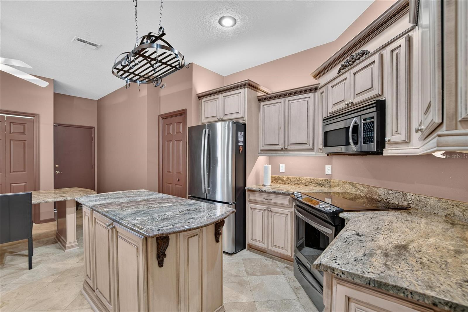 1907 PRESERVATION DR #6