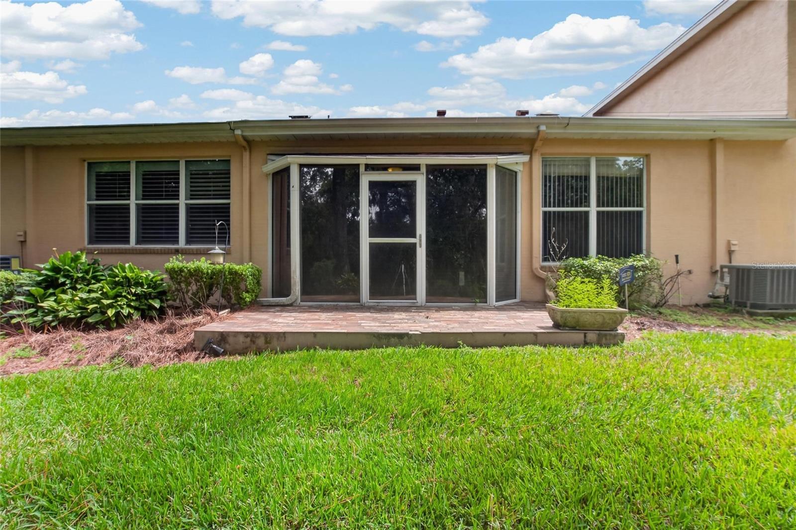 1907 PRESERVATION DR #6