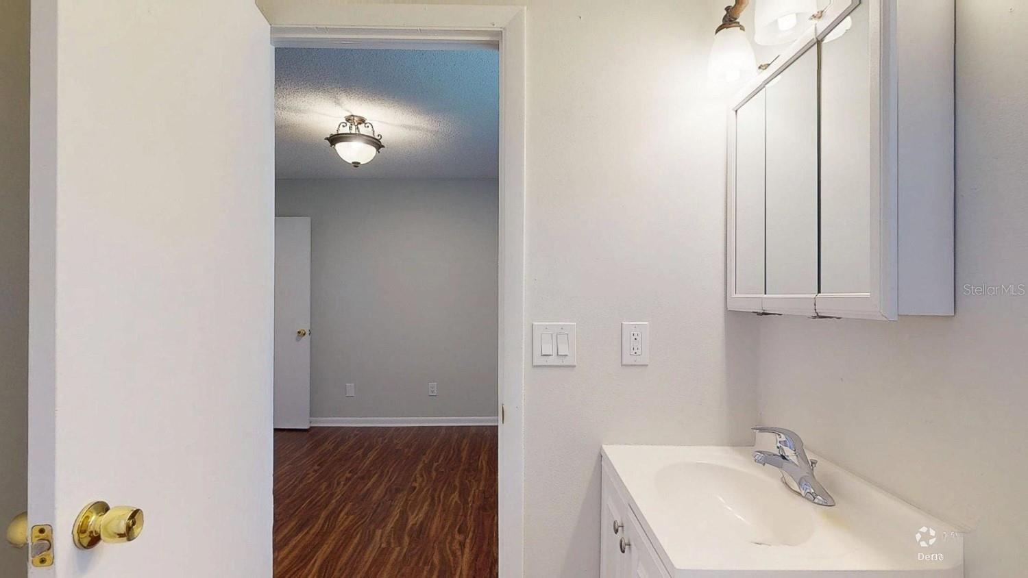 3113 GORDON CT
