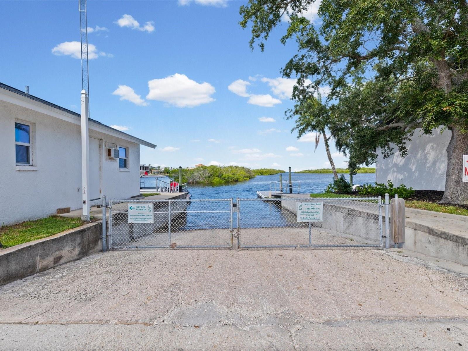 4559 MITCHER RD