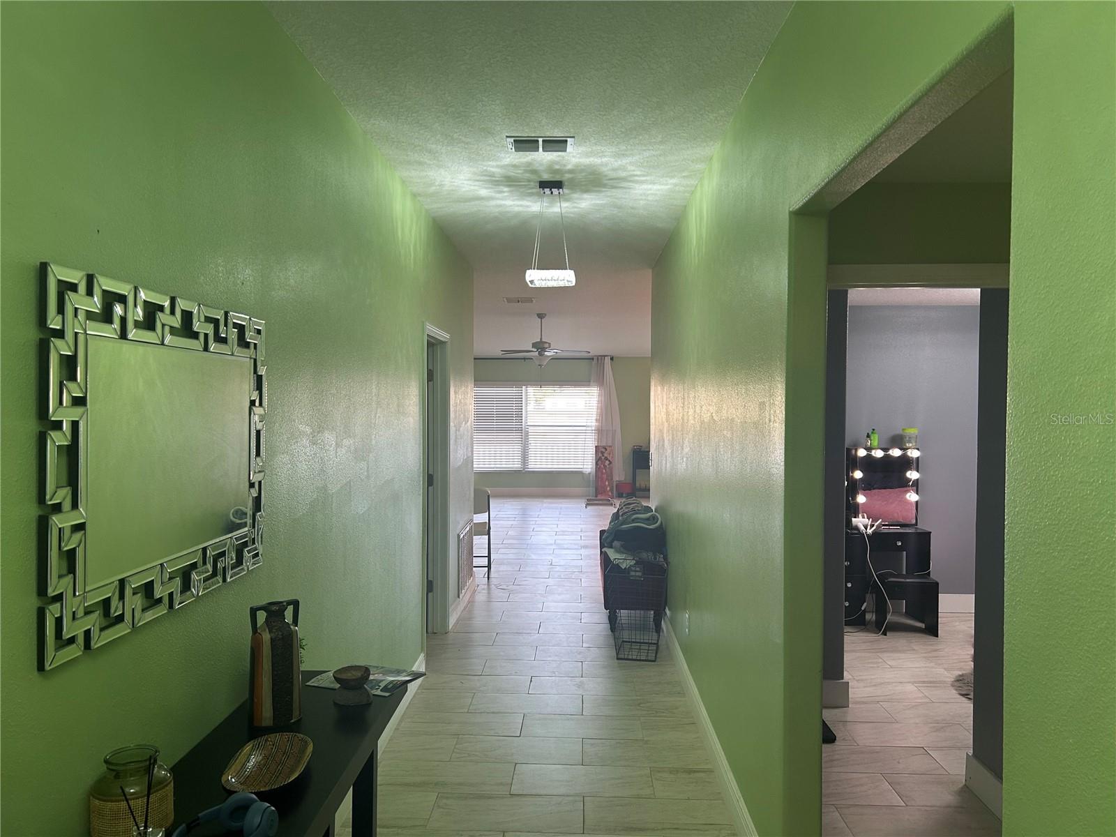 106 CASCADE BEND DR