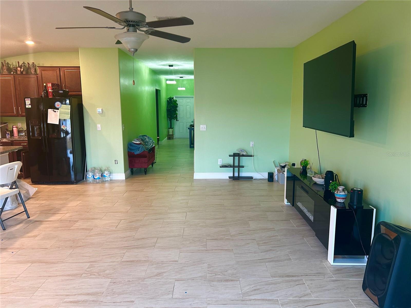 106 CASCADE BEND DR