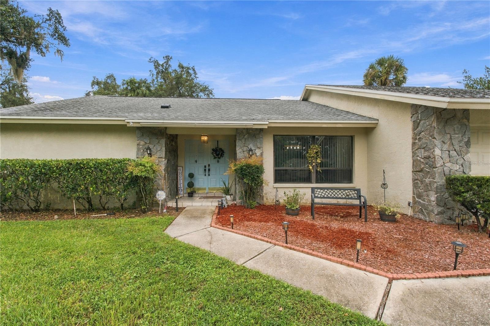 2621 BRIDLE DR