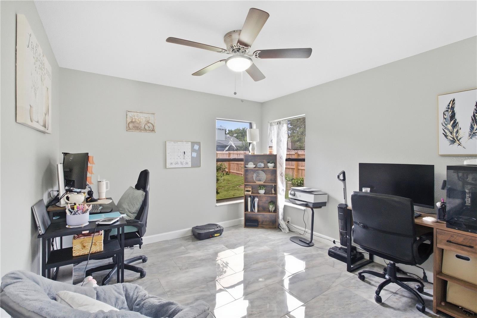 2621 BRIDLE DR