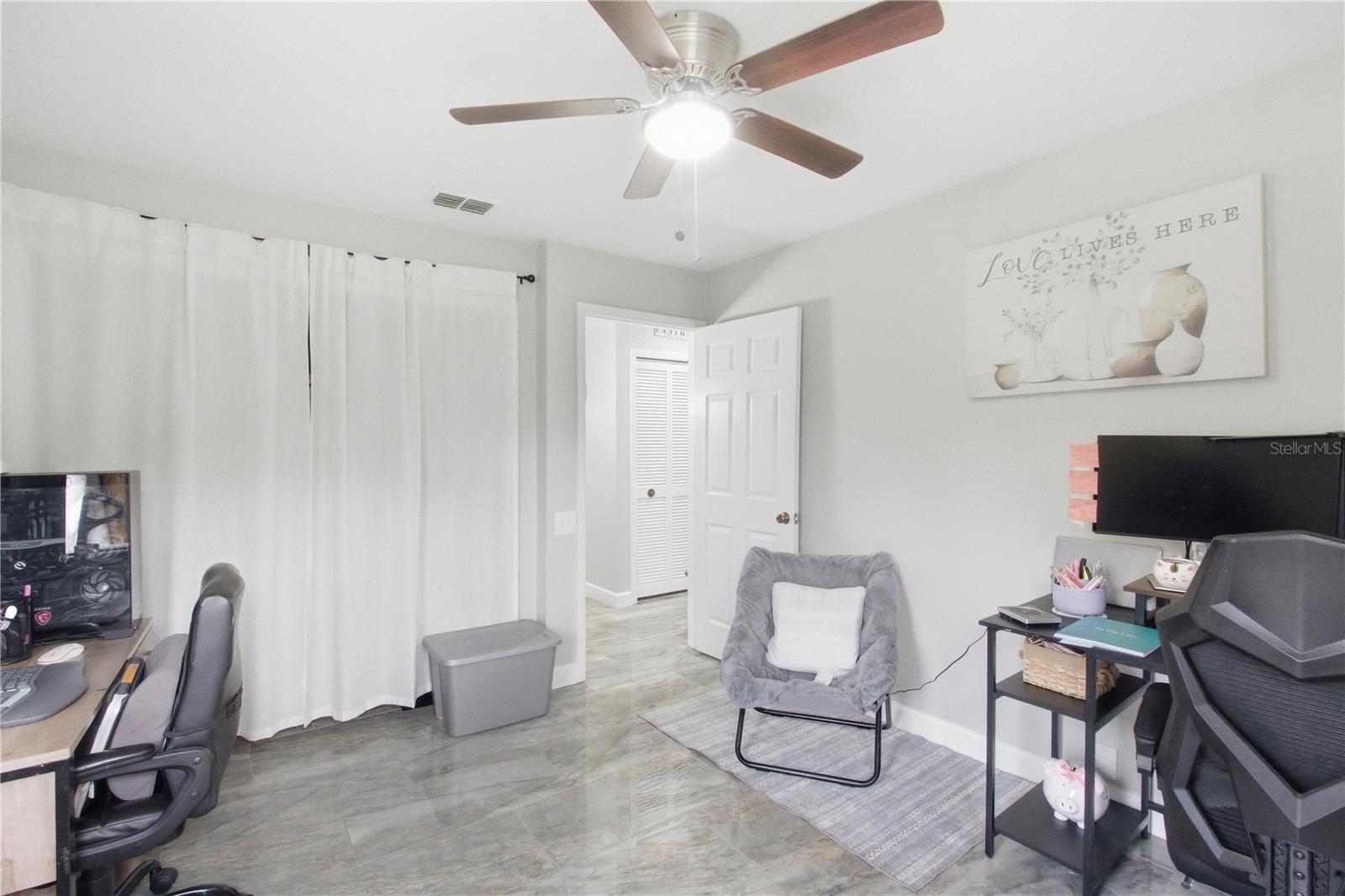 2621 BRIDLE DR