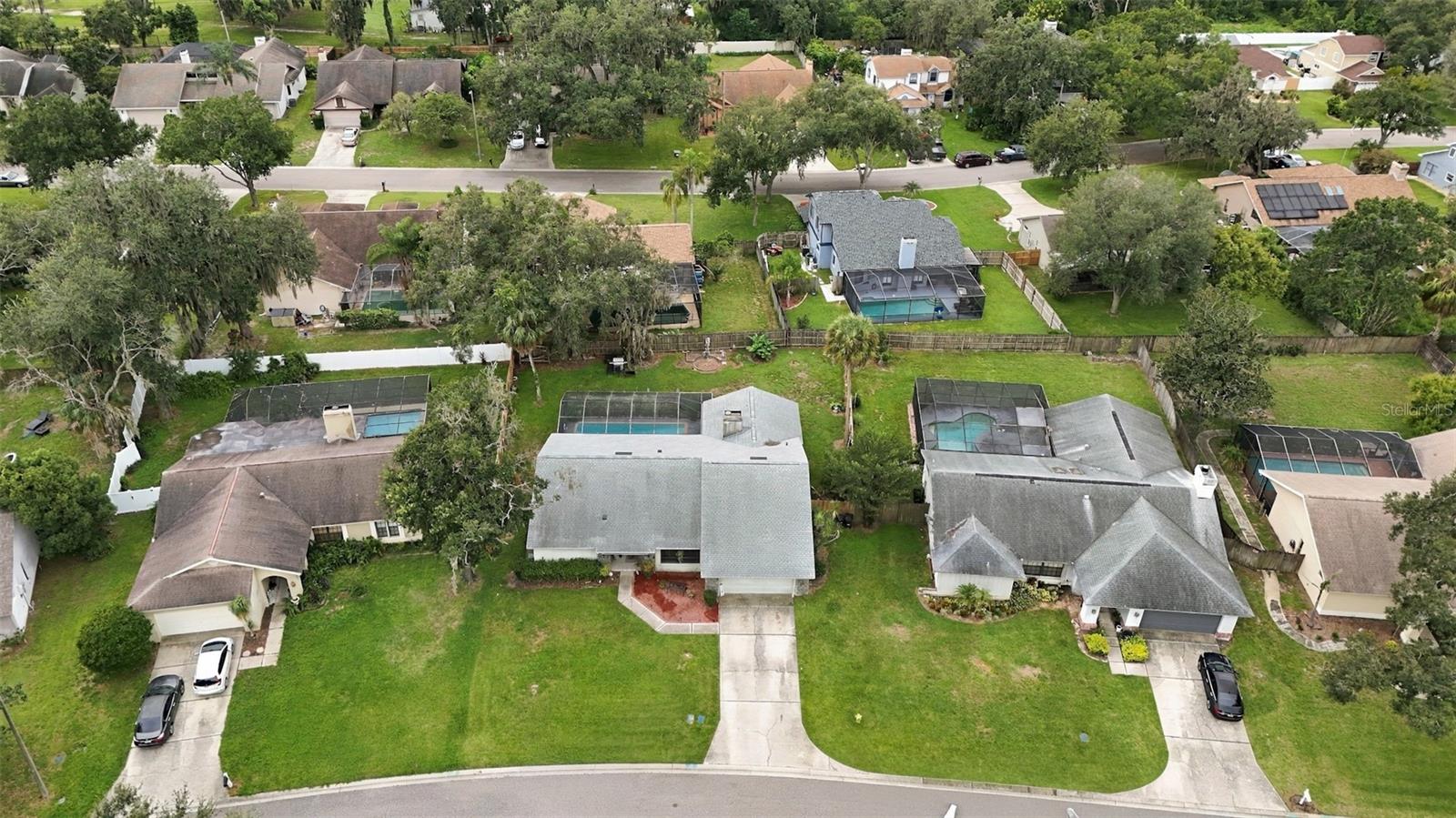 2621 BRIDLE DR