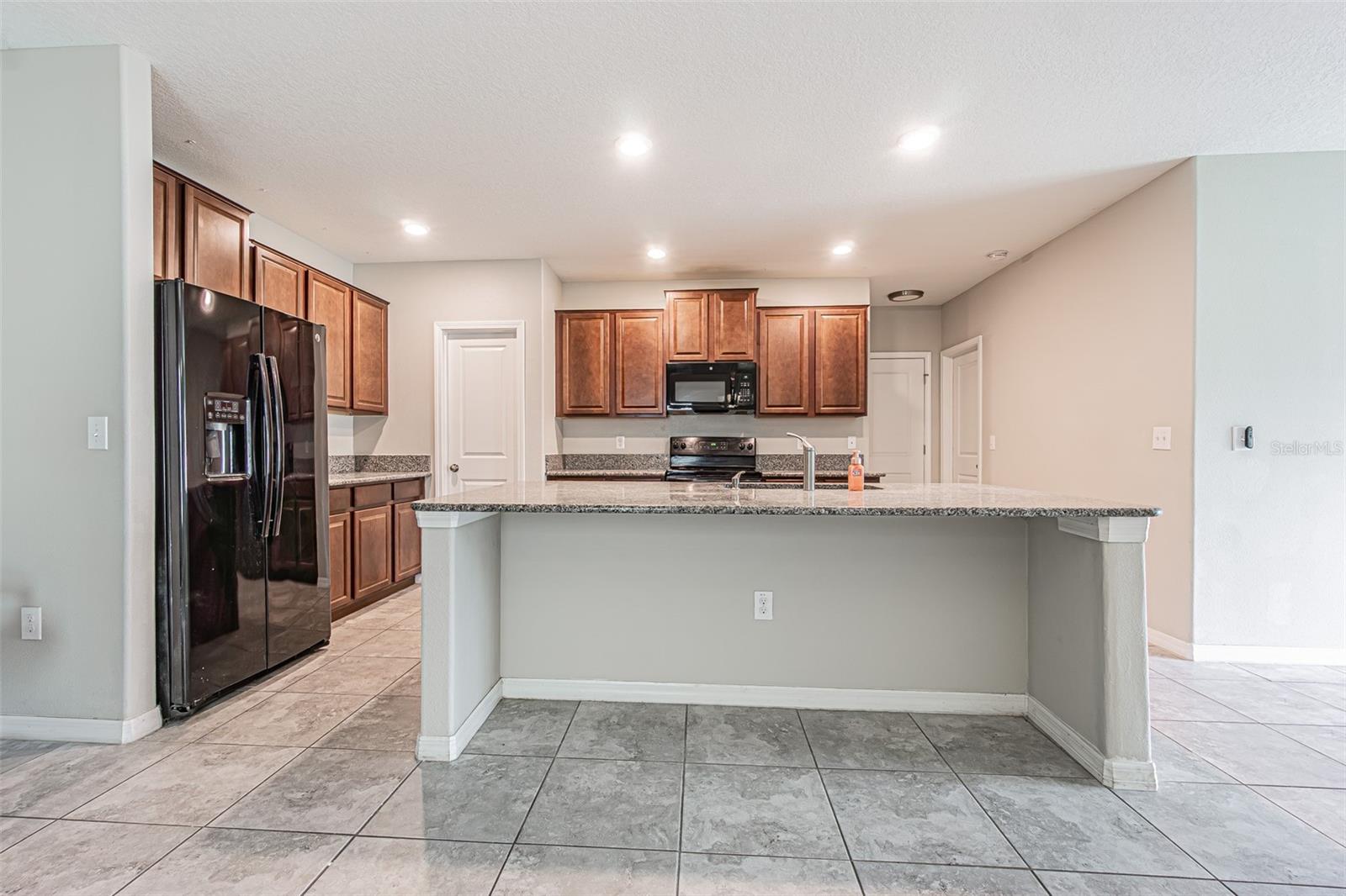 17009 PEACEFUL VALLEY DR