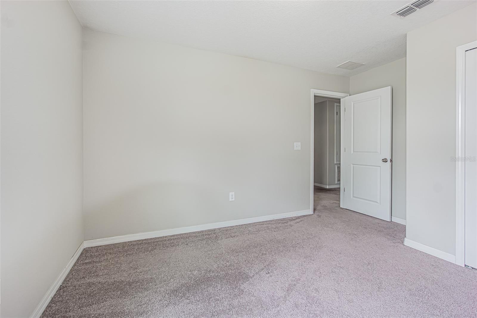 17009 PEACEFUL VALLEY DR
