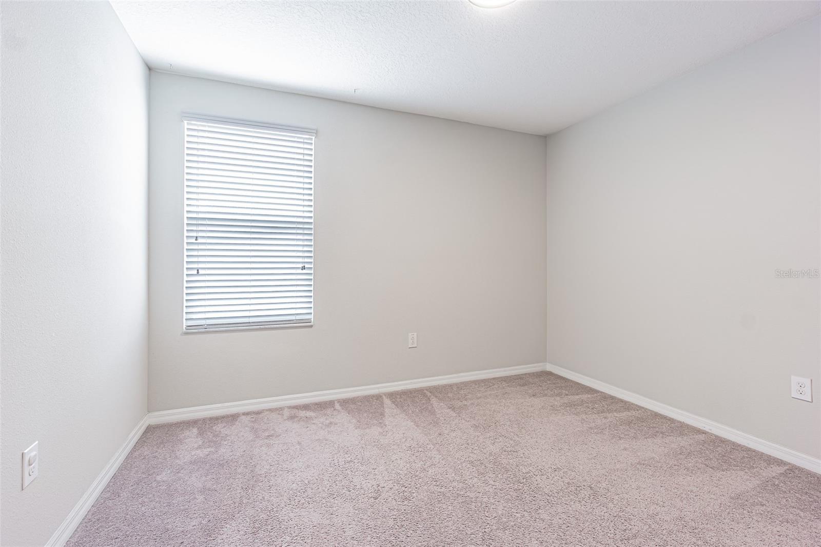 17009 PEACEFUL VALLEY DR
