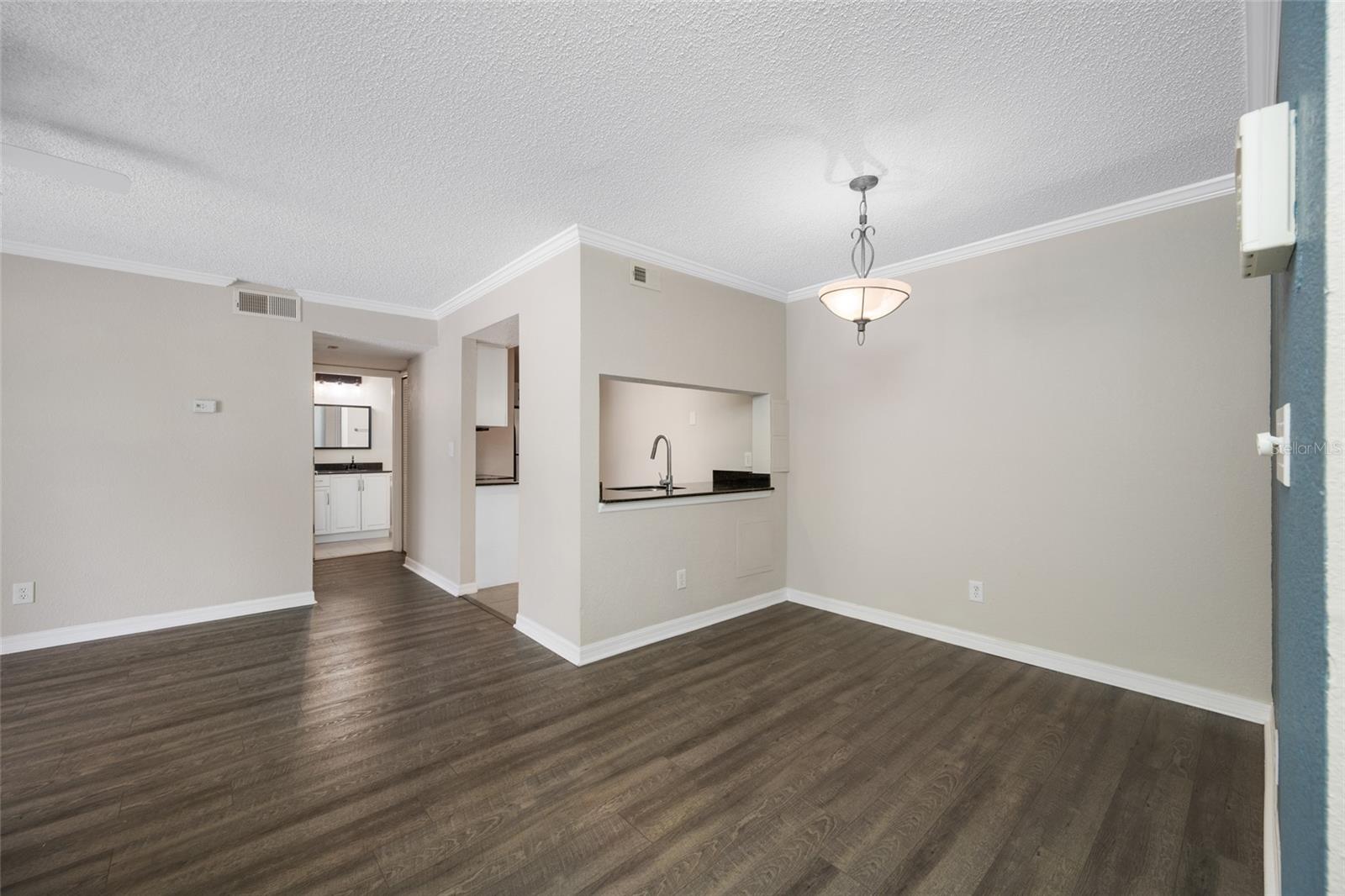 3300 HAVILAND CT #104