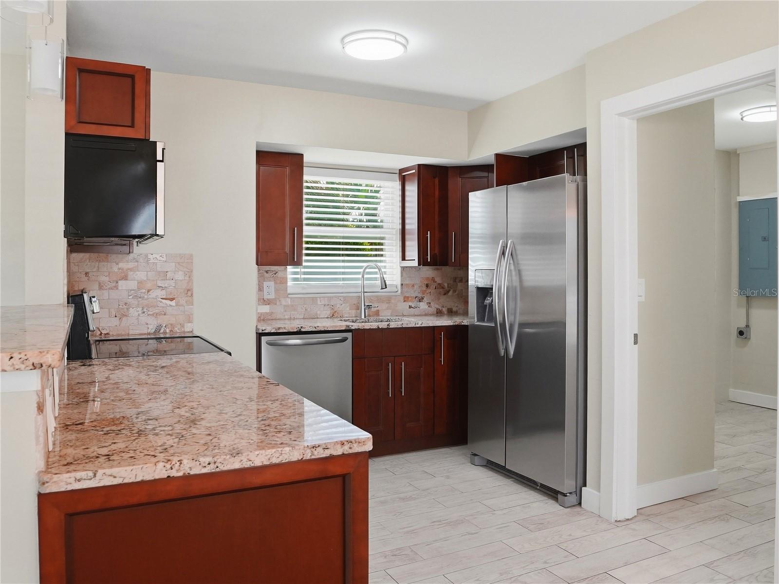 6150 31ST AVE N