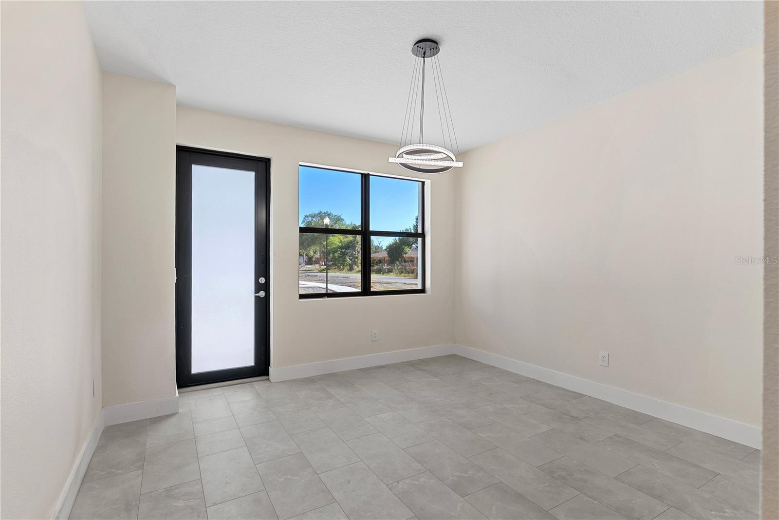 4352 FONTANAROSA VILLAGE CT