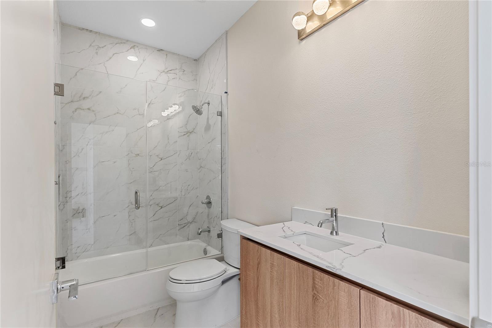 4352 FONTANAROSA VILLAGE CT