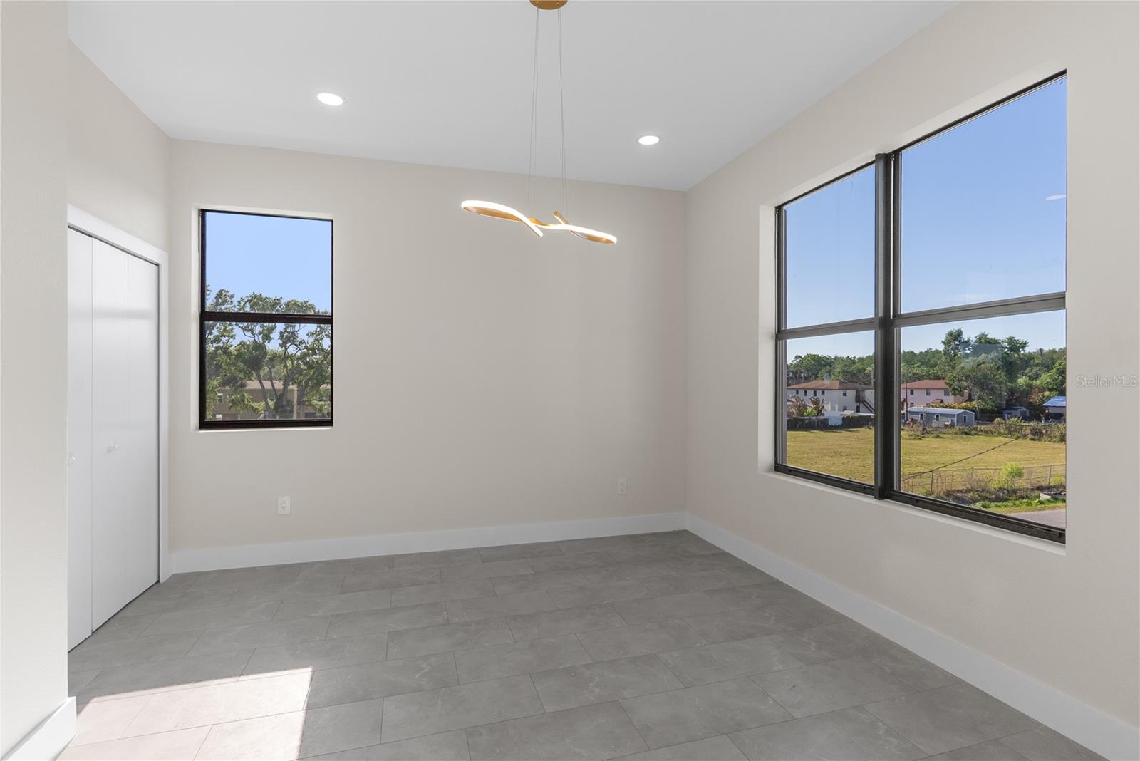 4352 FONTANAROSA VILLAGE CT