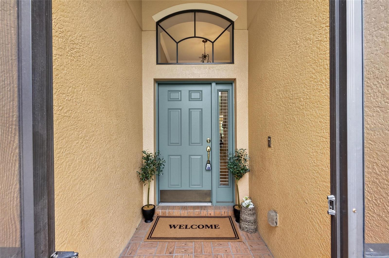 144 SILVER FALLS DR