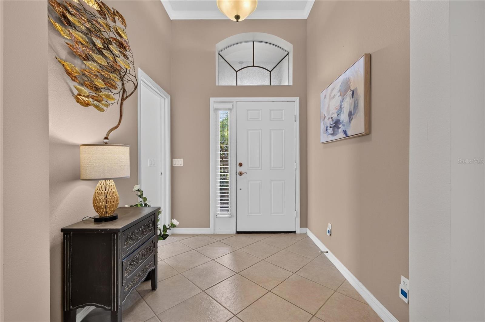 144 SILVER FALLS DR