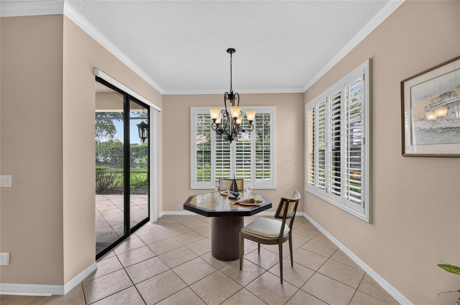144 SILVER FALLS DR