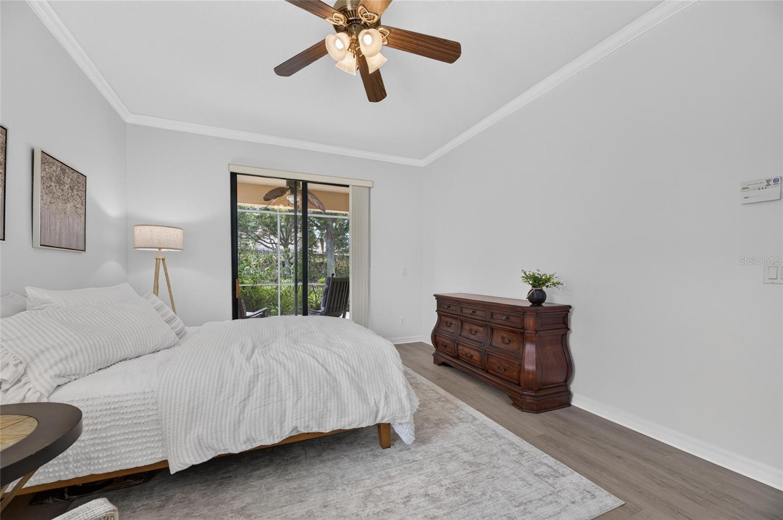 144 SILVER FALLS DR