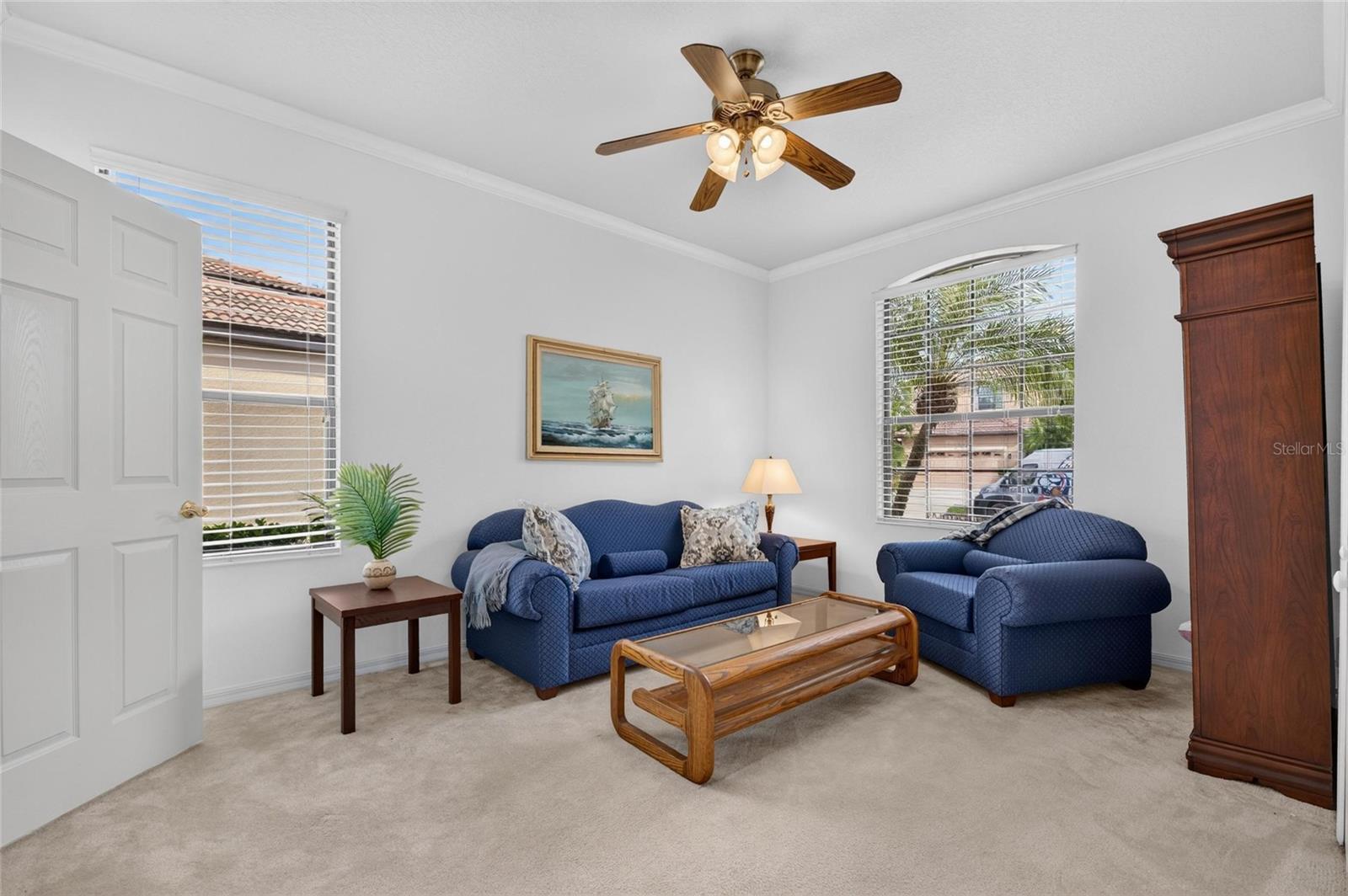 144 SILVER FALLS DR