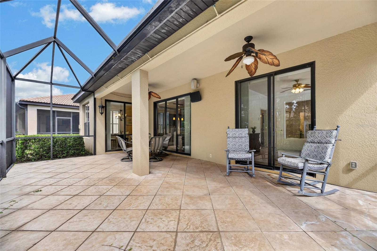 144 SILVER FALLS DR