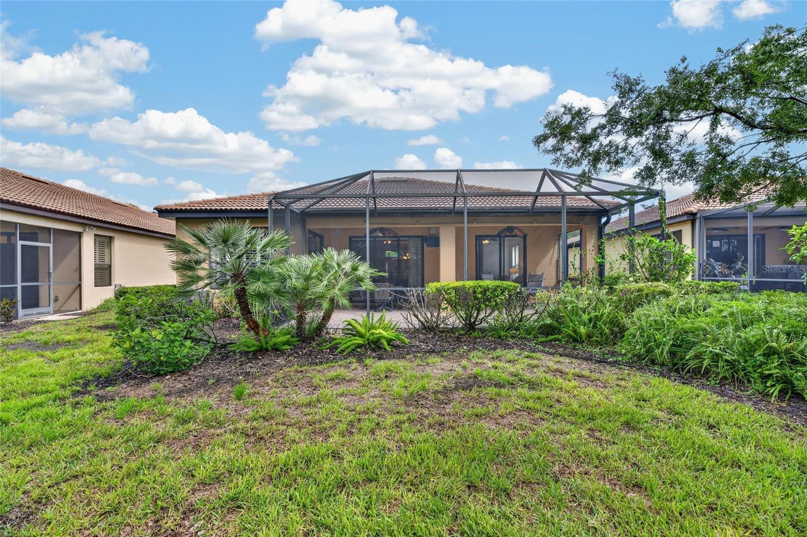 144 SILVER FALLS DR