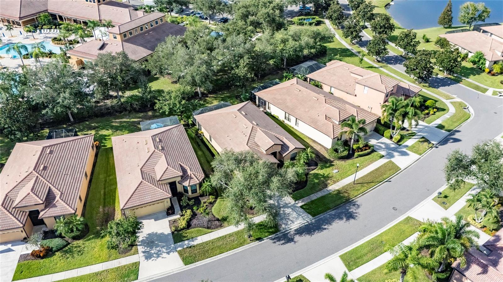 144 SILVER FALLS DR