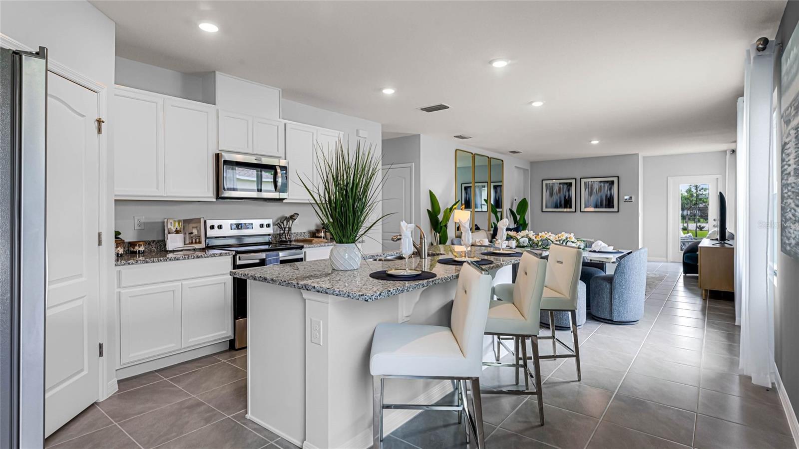 35501 KINSEY PT