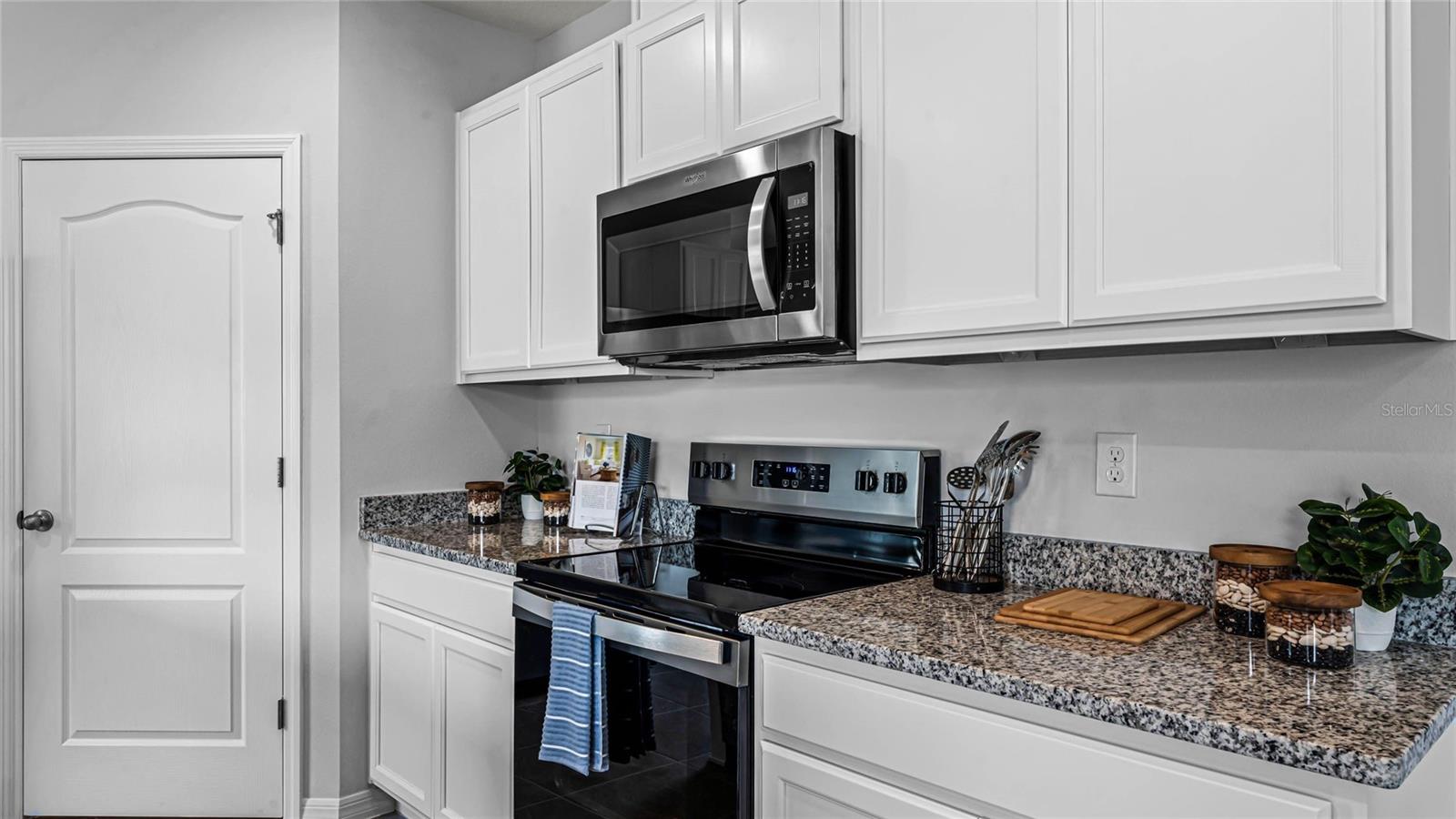 35501 KINSEY PT