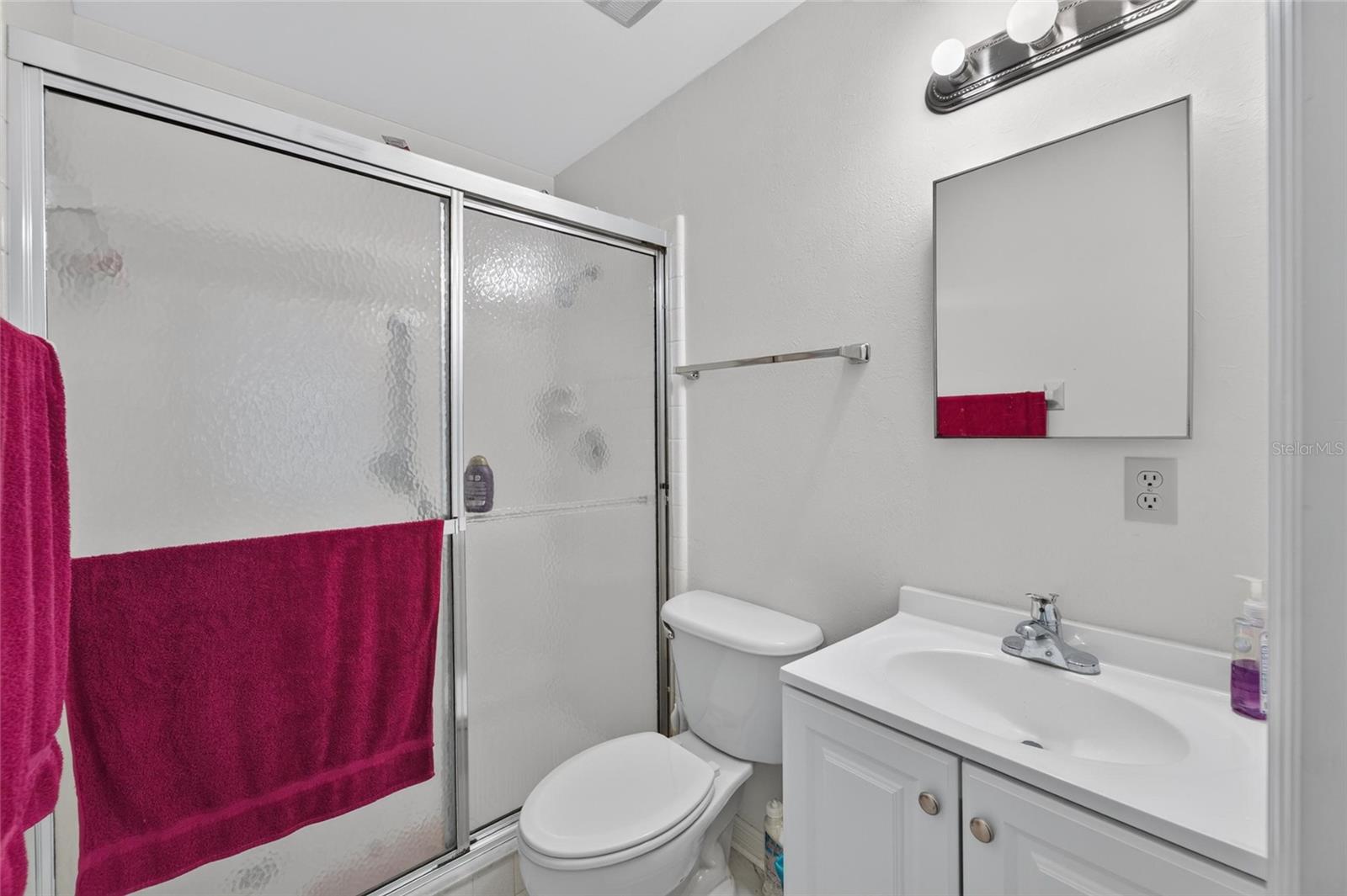 1607 HOVINGTON CIR #229