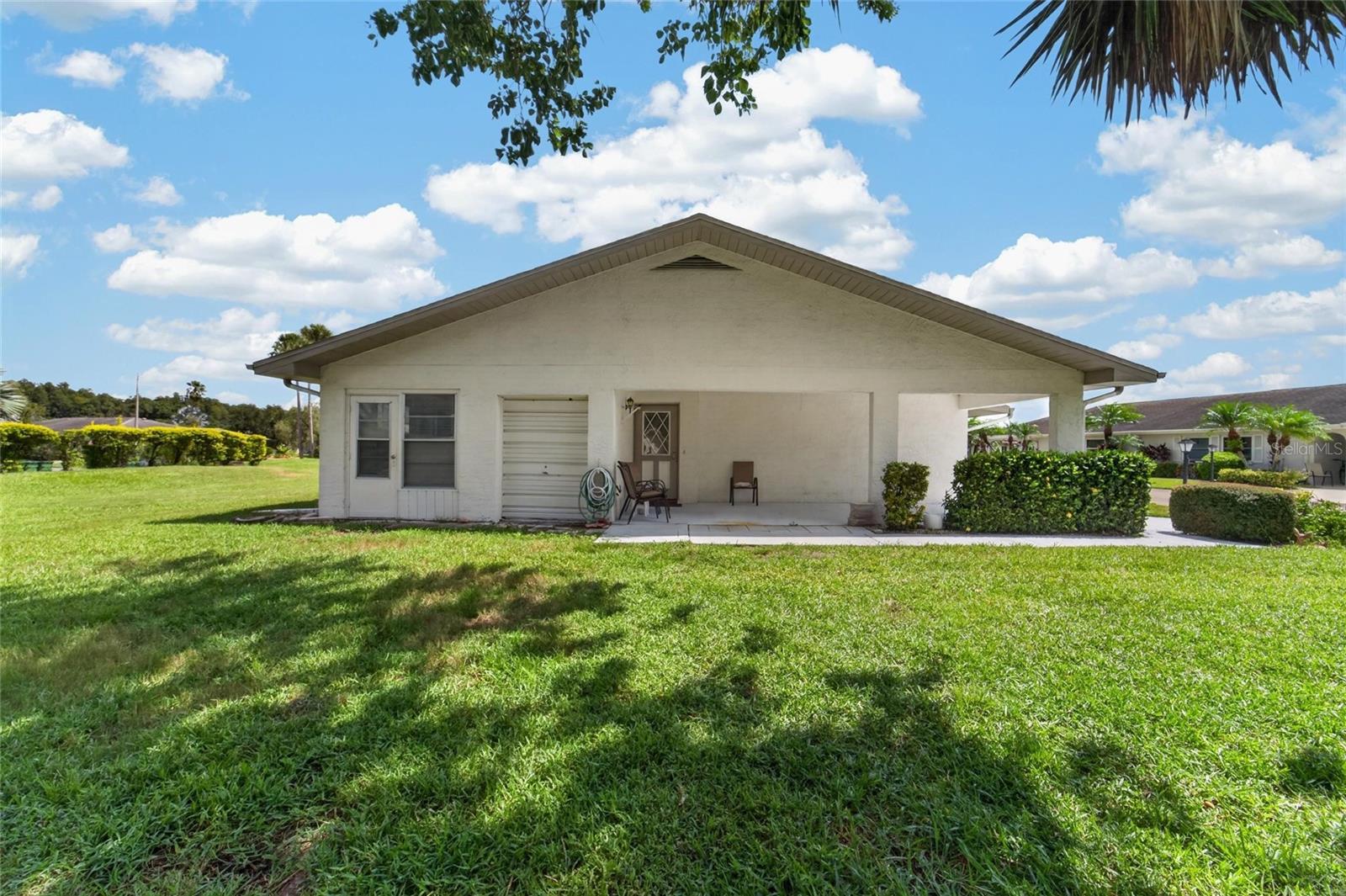 1607 HOVINGTON CIR #229
