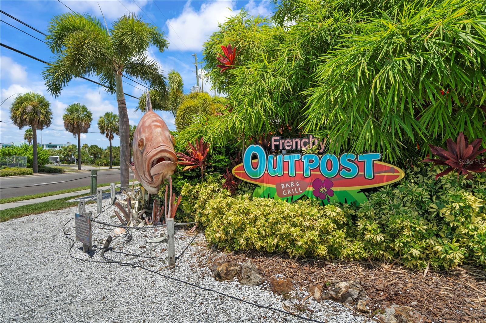 340 CAUSEWAY BLVD #104